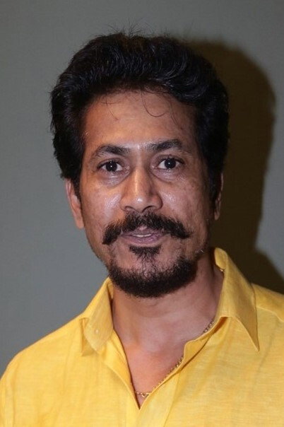 O. A. K. Sundar as Mahendra Pichai in Saamy²