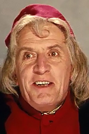 Odoardo Spadaro as Don Gaetano Cefalù in Divorce Italian Style