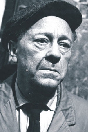 Hans Hardt-Hardtloff as Commander in Stories of That Night
