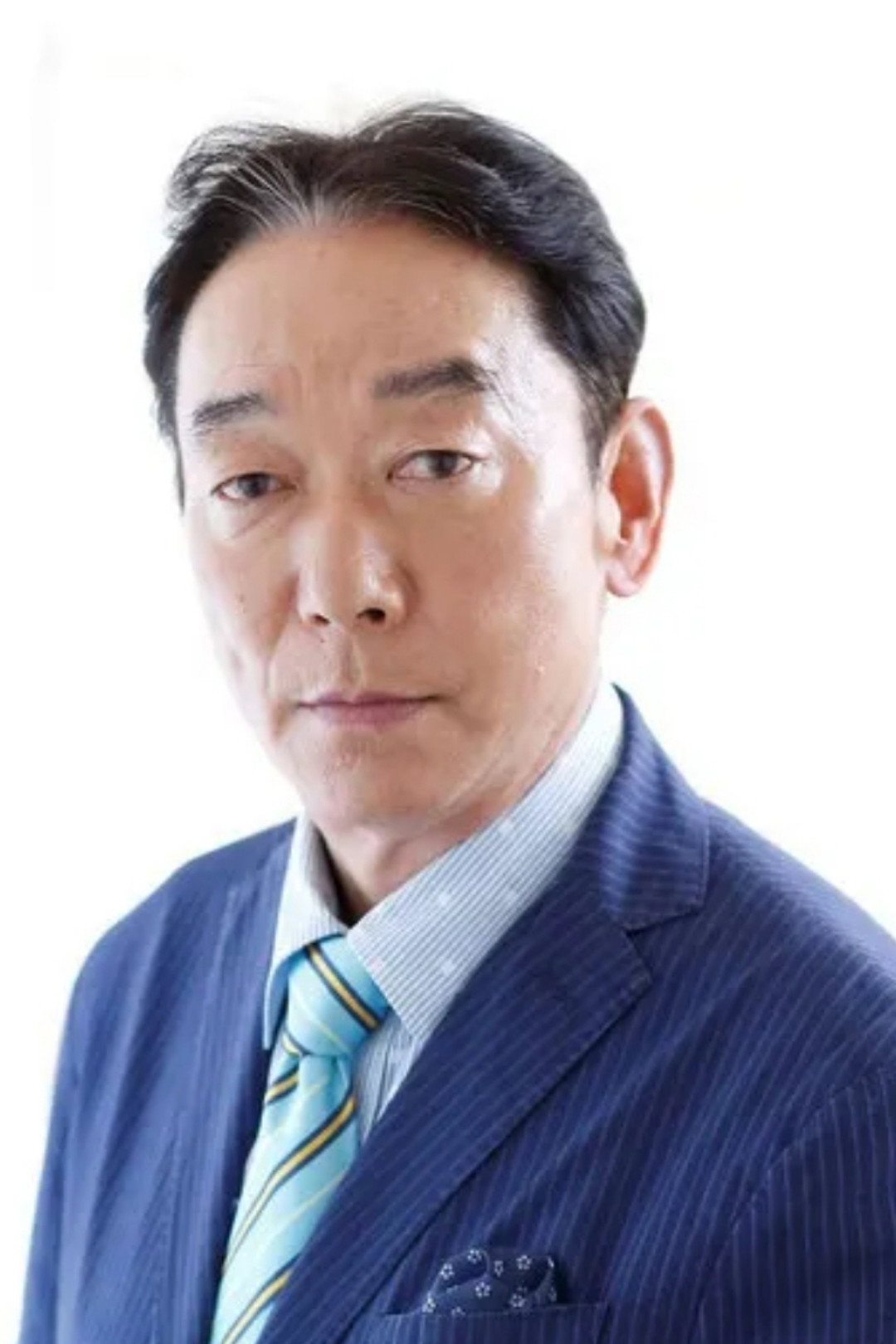 石丸謙二郎 as Iwao Onikubo in Keiji 110 kiro
