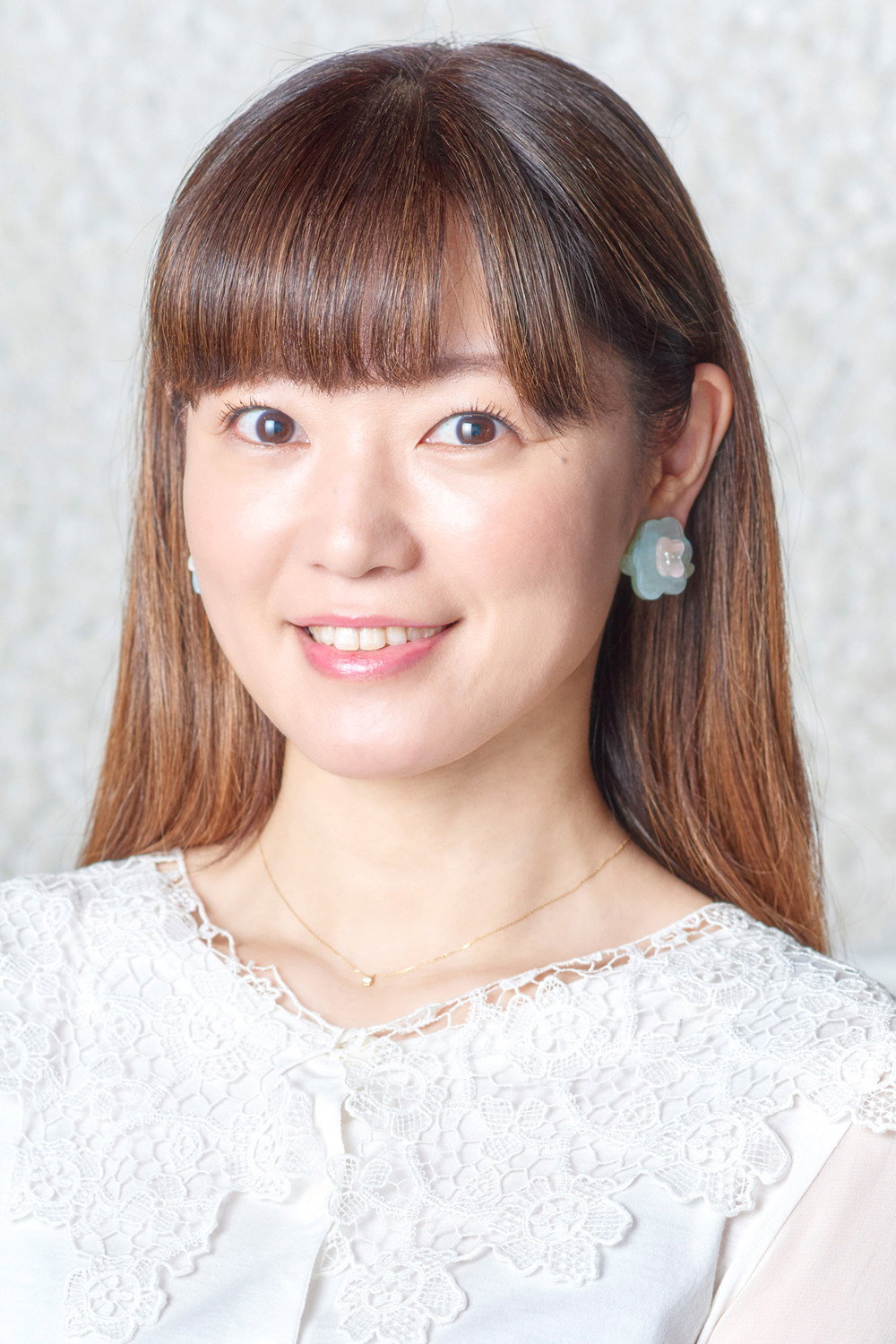 遠藤綾 as Yumeko Koda (voice) in Plus-sized Misadventures in Love!