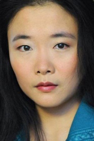 Yilin Yang as Dai in Isola