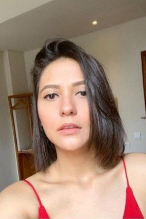 Aliyah Faizah as Neyna in Nikah Yuk!