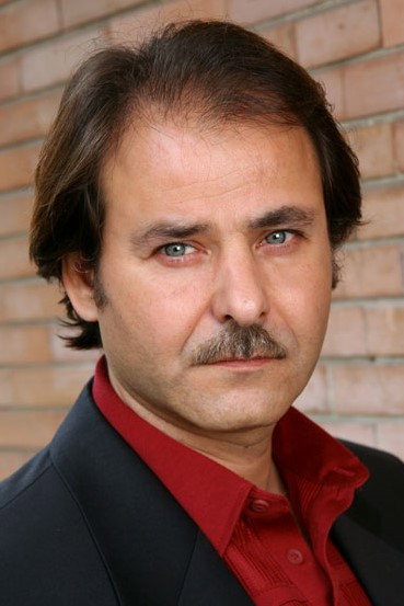 Santo Bellina as Nicola in Il viaggio della sposa