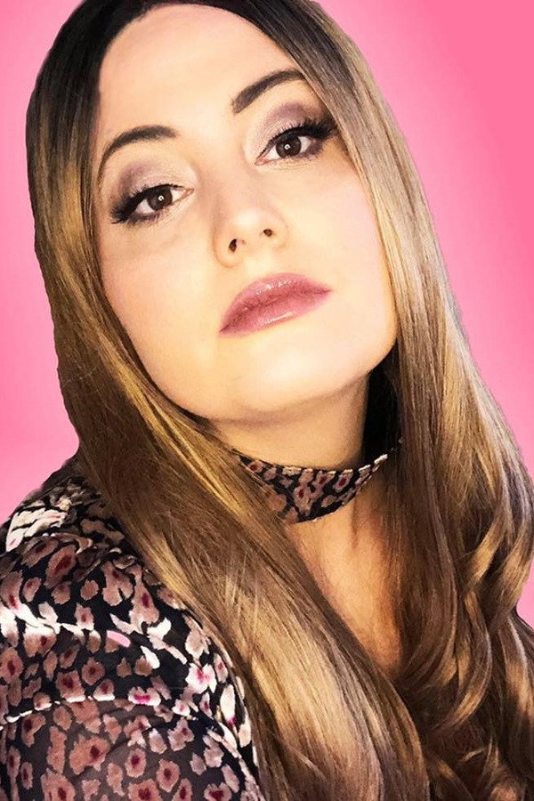 Jenna Enemy as Vanessa in The Control Group