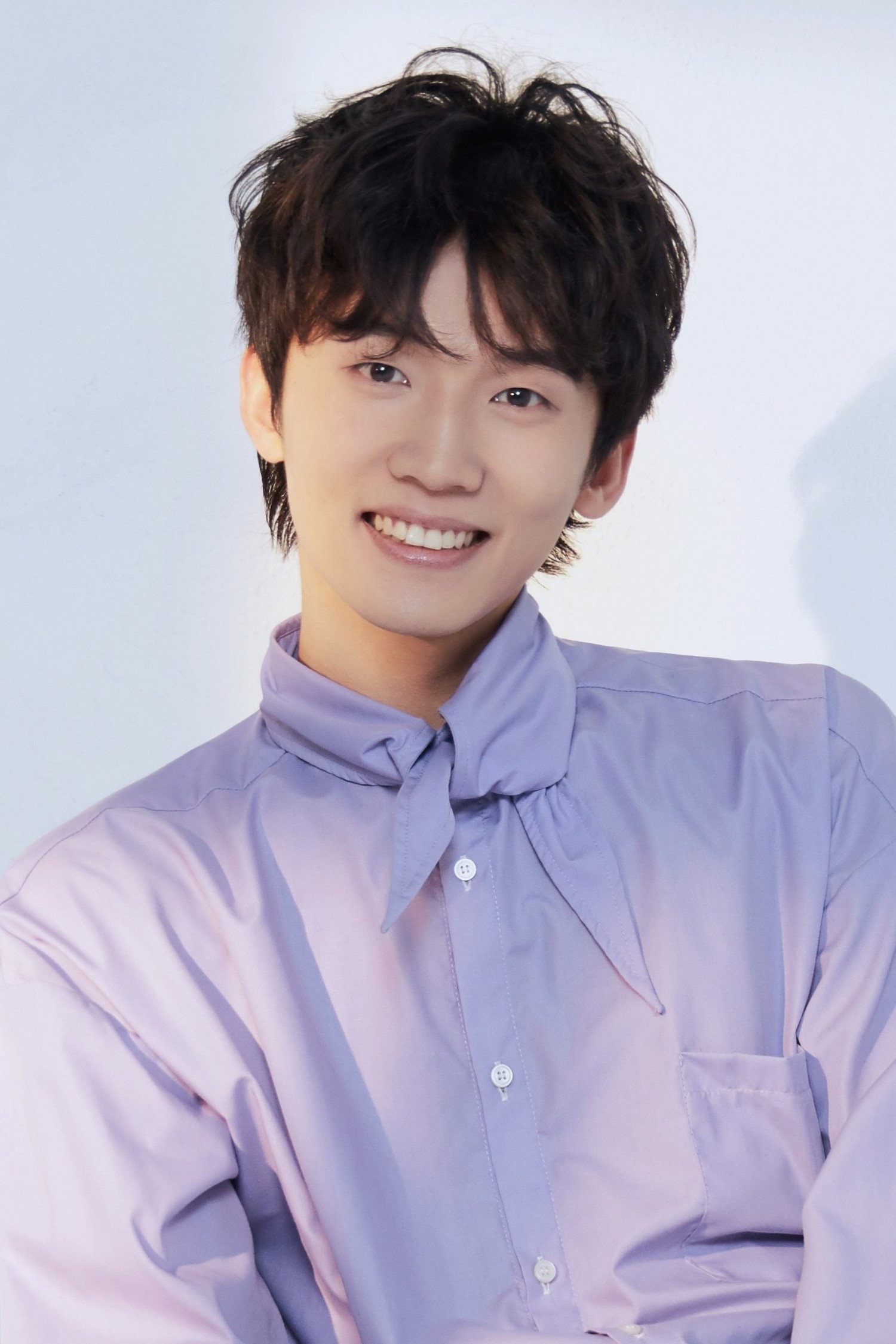 Guo Zhe as Gu Feibai in To Our Ten Years