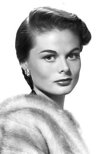 Dee Hartford as Millicent Temple in A Girl in Every Port