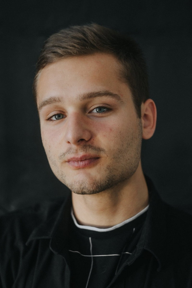 Andrey Gorlenko as Yvan Kadnikov in Sentinelle
