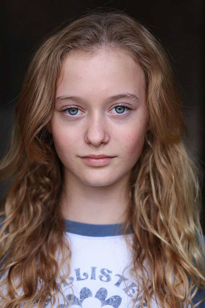 Milla Hammann as Isabel in Isabel's Treasure