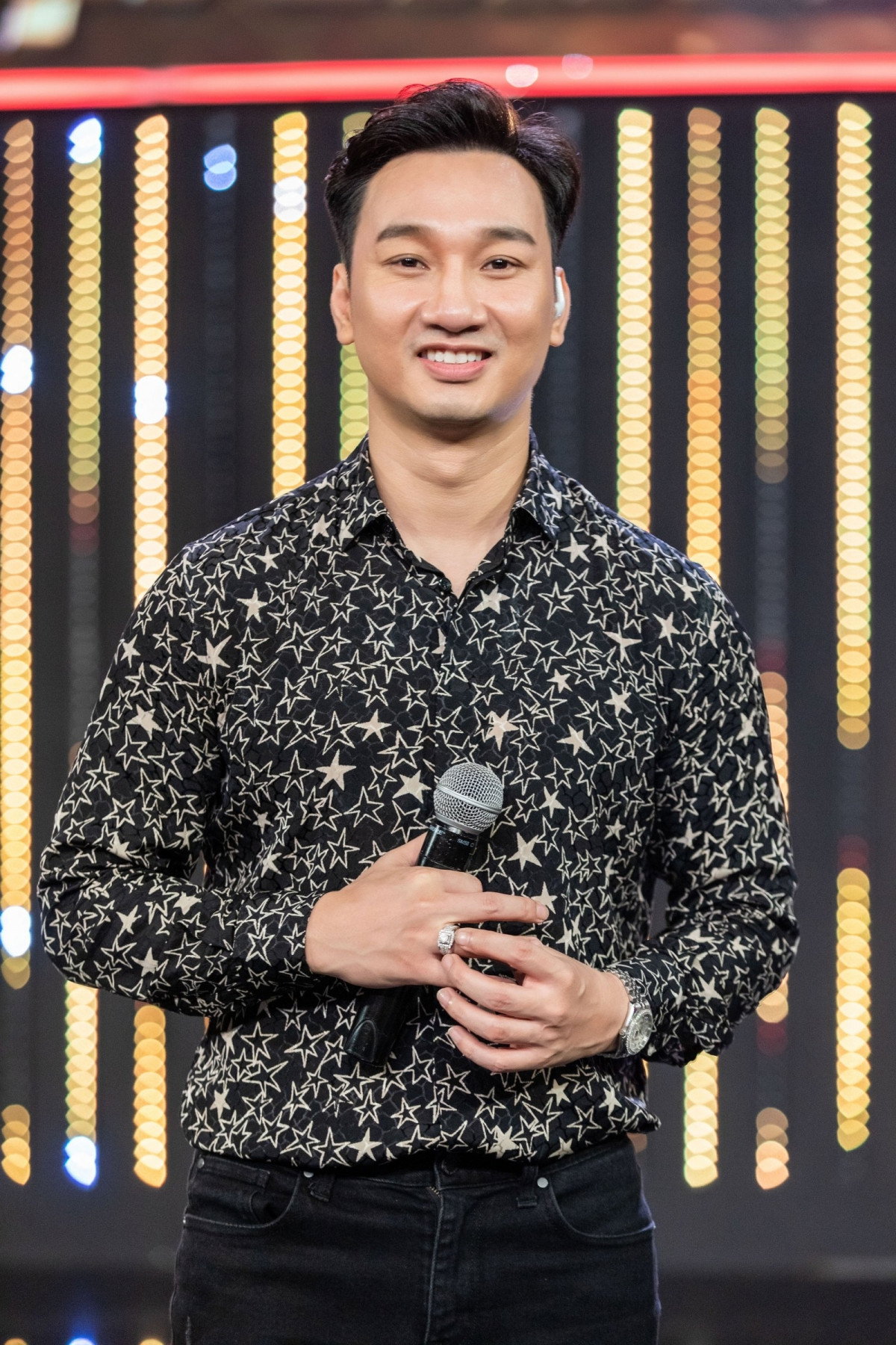 Thành Trung as Self - Host in The Remix
