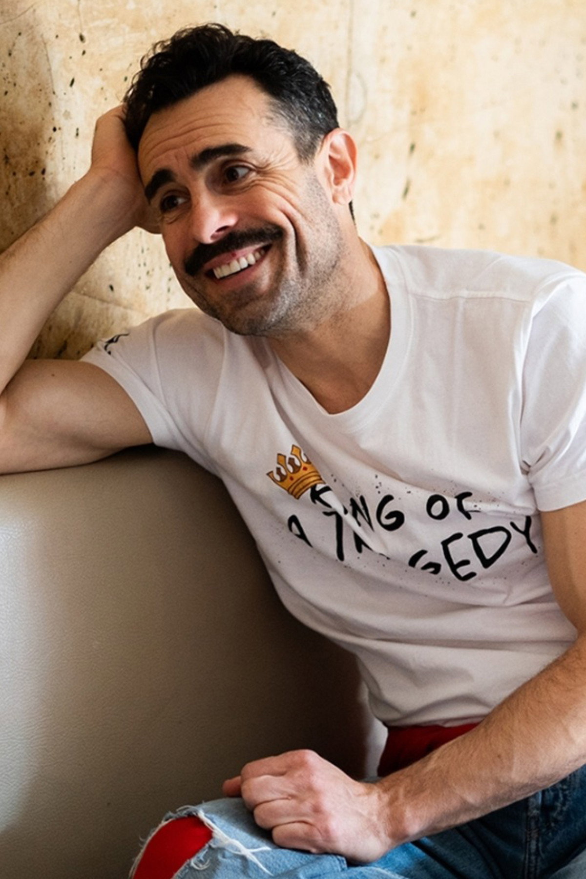 Veselin Anchev as Plamen in Brother of the Snail