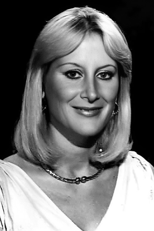 Marisa Medina as Agente Sommers in The Godfather and His Goddaughters
