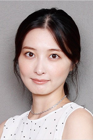 Eri Ooishi as Kaoru Hino in Wooden Straw