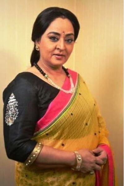Shoma Anand as Sapna in Dariya Dil