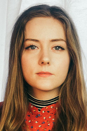 Courtney Jines as Amanda Wilkenson in Because of Winn-Dixie