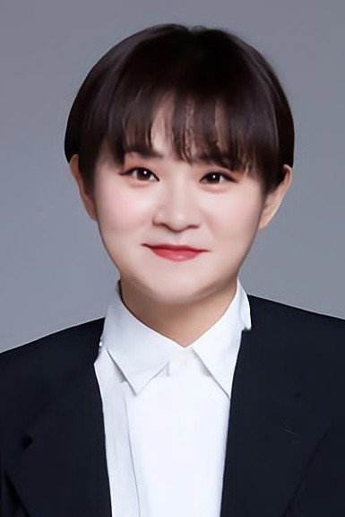 김신영 as Self in Rebellious School Trip