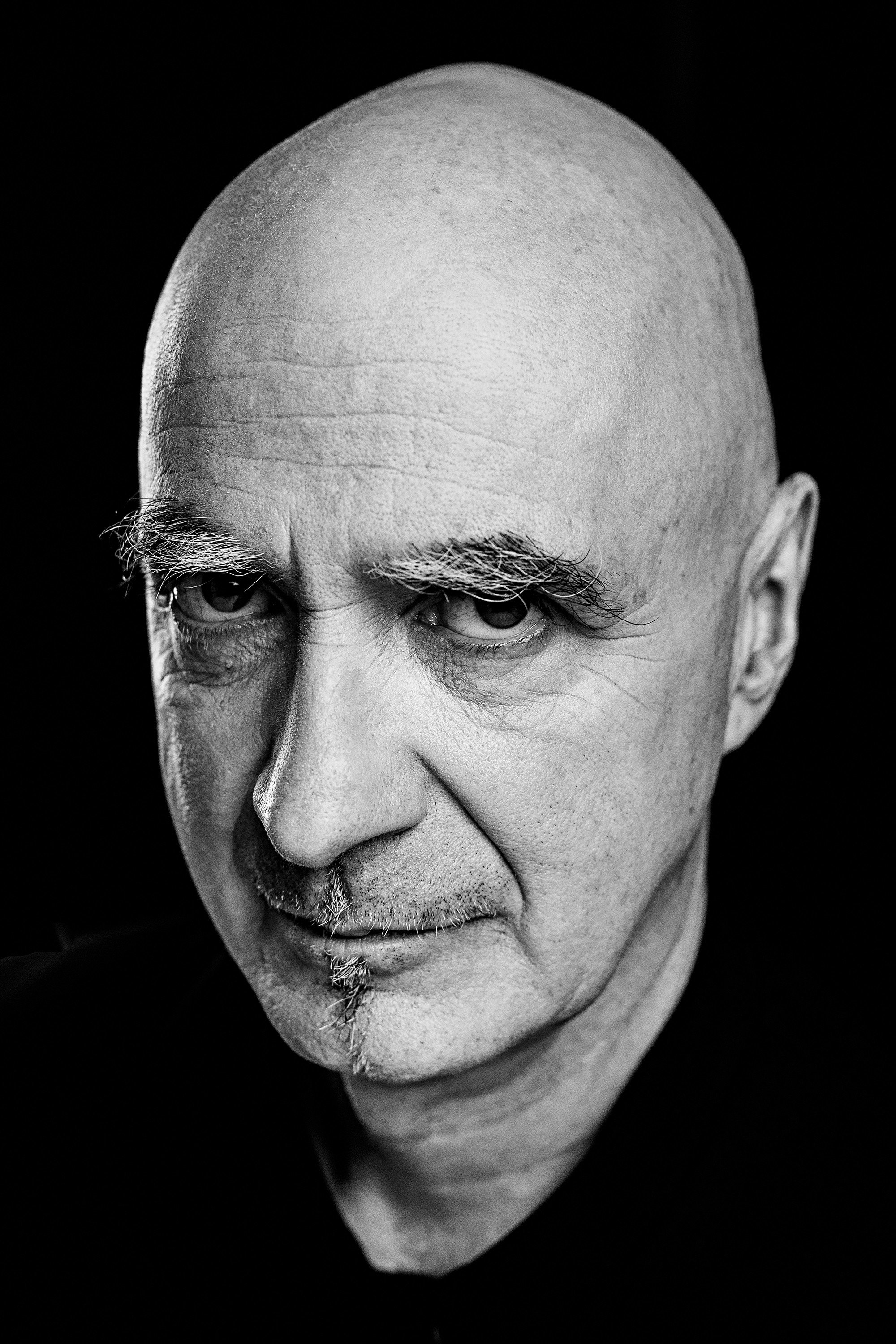 Michel Faubert as Le conteur in Waiting for April
