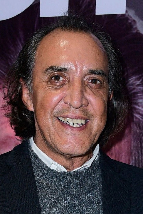 Luis Felipe Tovar as Mariano Tavares in The Inmate