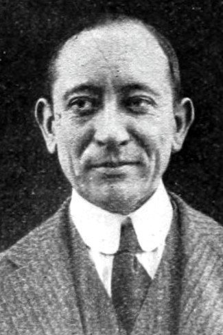 John Daly Murphy as Colonel Bob Alton in The Truth About Wives