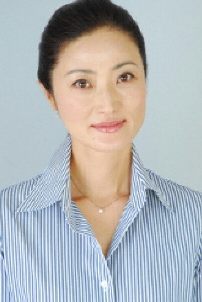 高谷智子 as Hanayo Honzawa in Shanti Days: 365 Days, Happy Breath