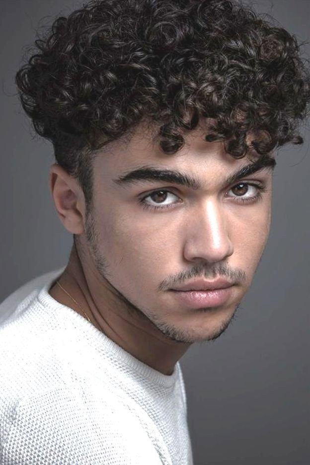 Carl Malapa as Sofiane Kada in Mortel