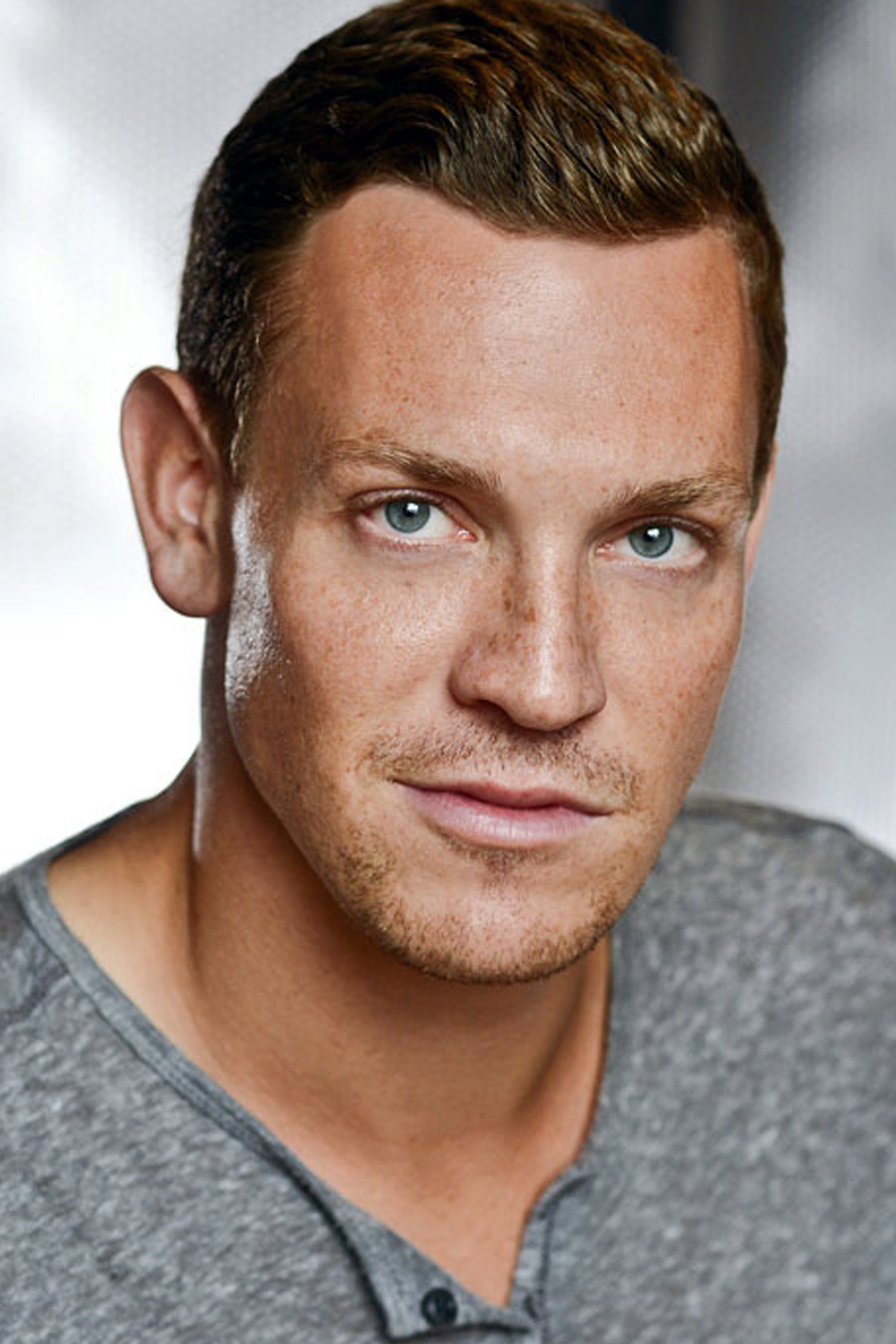 Nic Rhind as Scott in Scourge