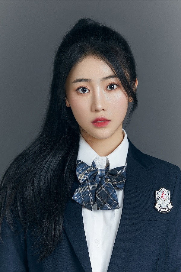 Jiang Yi Bing as Chen Xuanxuan in Love in Time