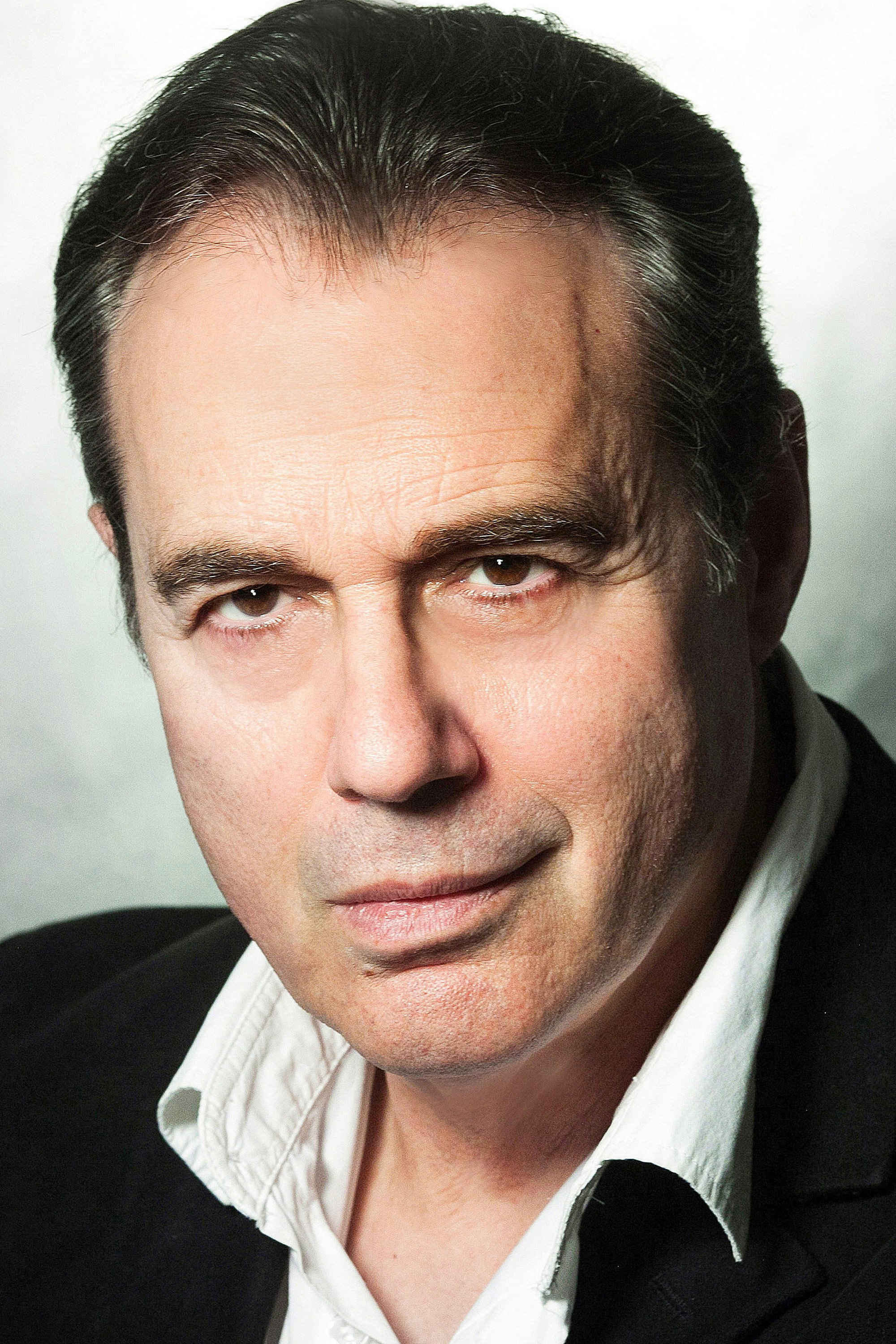 Paul Herzberg as Connor in Room 36