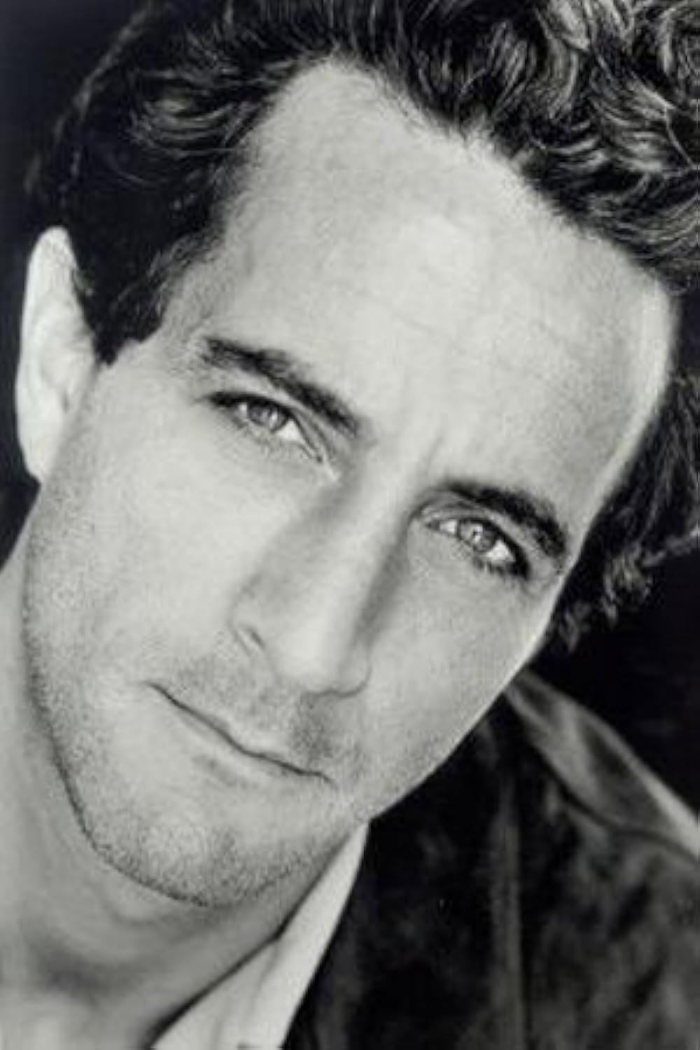 Alan Gelfant as Alan Monteiro in Next Stop Wonderland