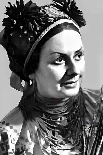 Tatyana Vechora as Middle man's daughter in Night Raids