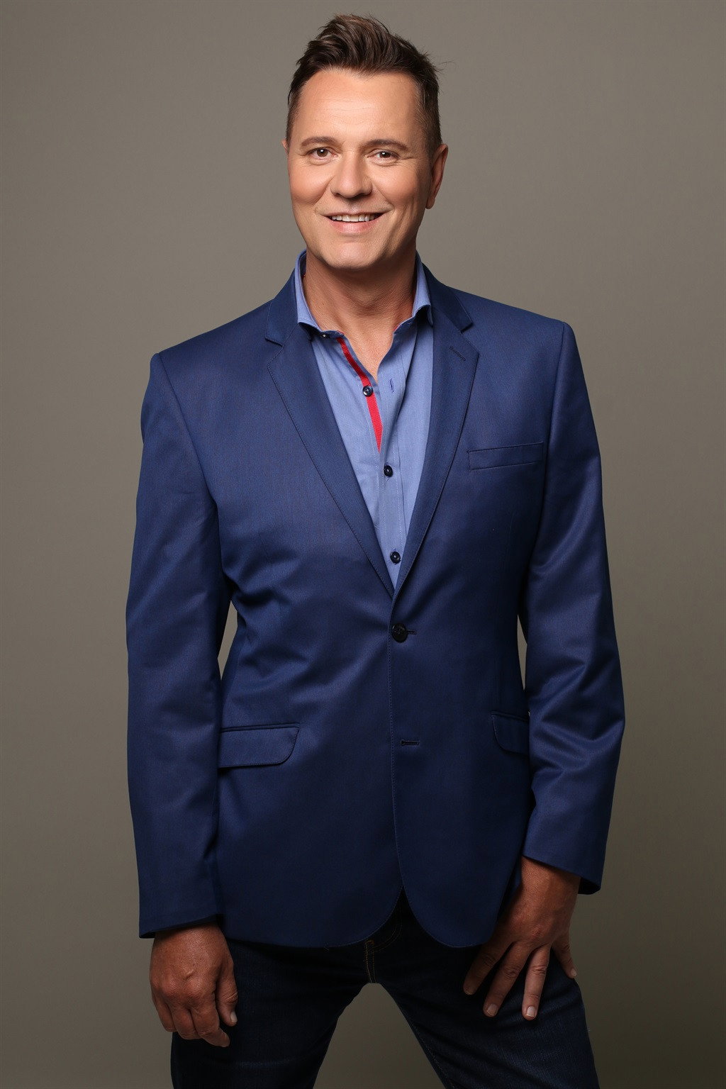Hannes van Wyk as Erhard Louw in Magda Louw