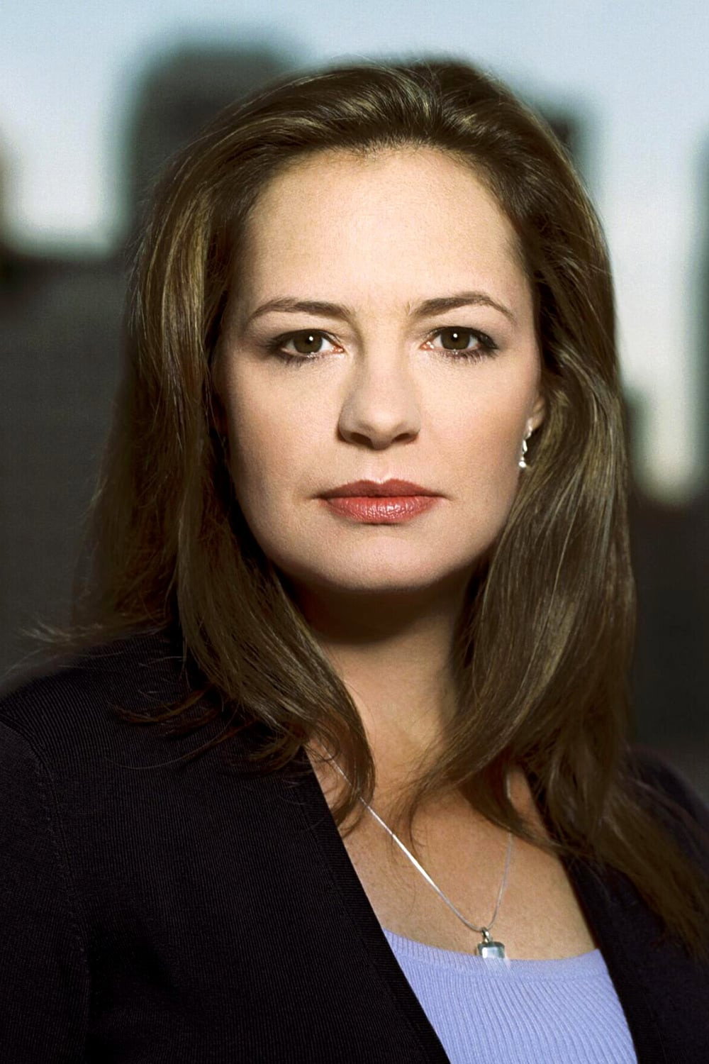 Samantha Ferris as Hines in Lost in the Dark