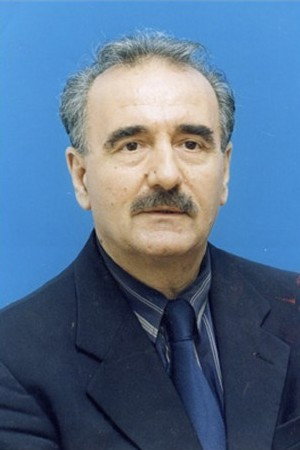 Sergio Tardioli as Veterinary in Sbirulino