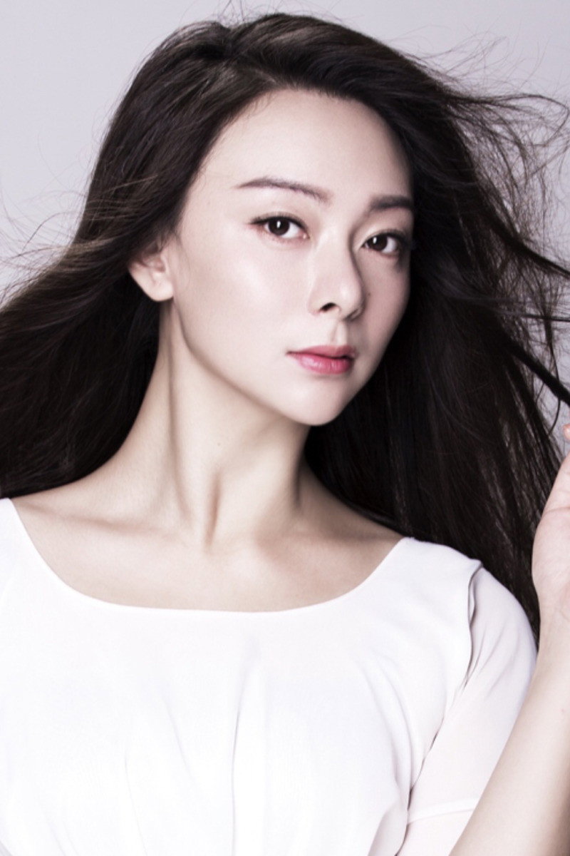 Liu Wei as Mrs Huang in The Bribe