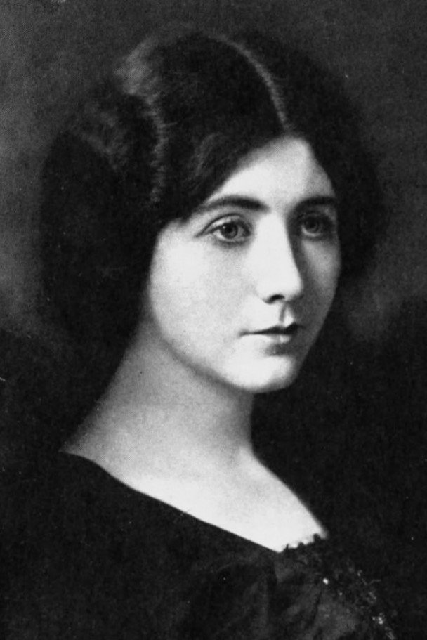 Bessie Eyton as Lat-to-nick in Kit Carson's Wooing