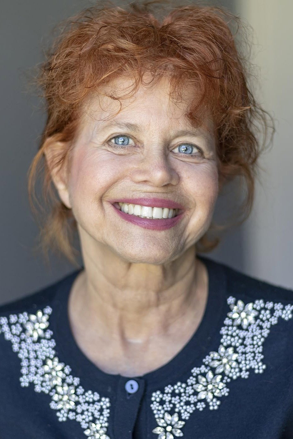 Twink Caplan as Rona in Look Who's Talking