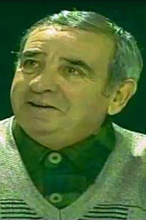 Aleko Prodani as Shoku Kopi in Twice Checkmate