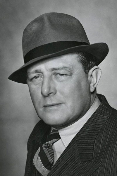 Emanuel Gregers as Durkin in The Cable Thieves