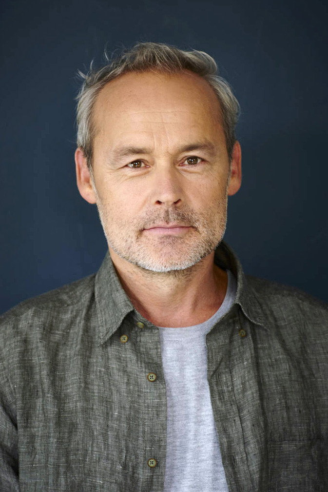 Marcel Hensema as Frits Lohman in Koningshuis the Musical