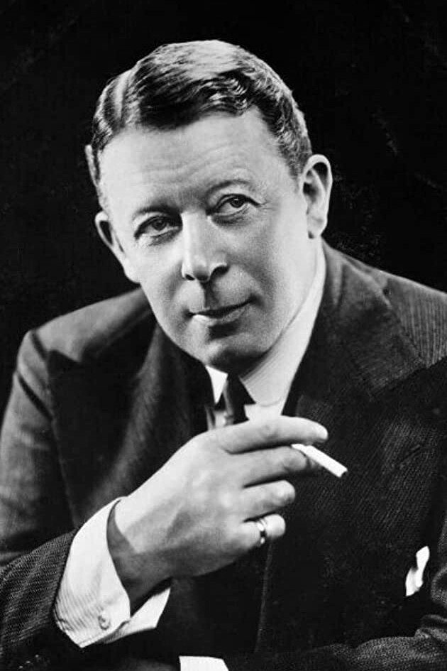 Seymour Hicks as Ebenezer Scrooge in Scrooge