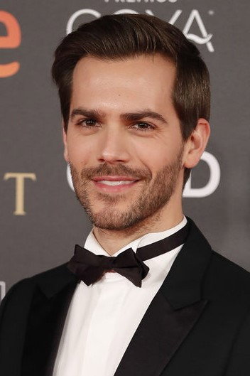 Marc Clotet as Juan Ramón Jiménez joven in La luz con el tiempo dentro
