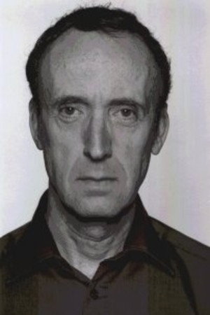 Michael Mansson as Opera singing alcoholic in V: Som i viking