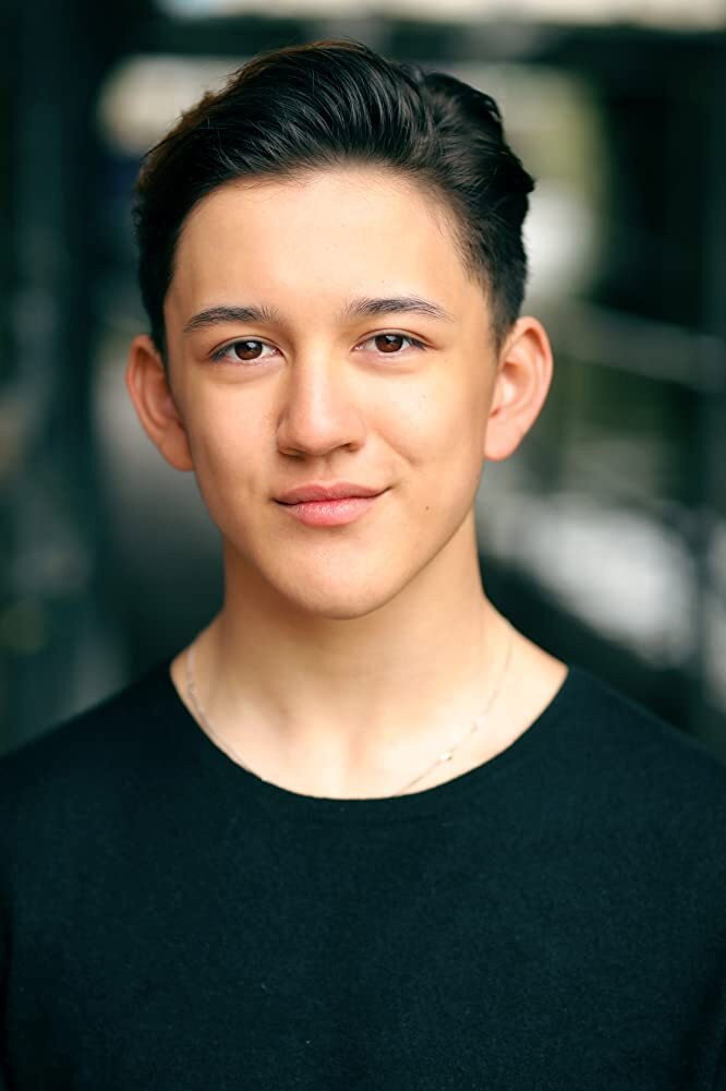 Nate Leung as Dancer in Physique