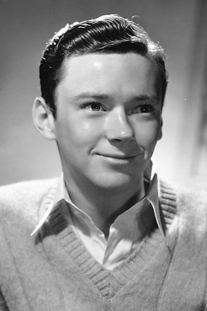 Ray McDonald as Bill Crawford in Flame of Youth