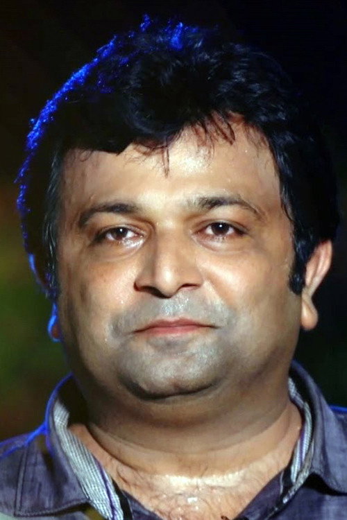 Biju Sopanam as Satheesh in Adhyarathri
