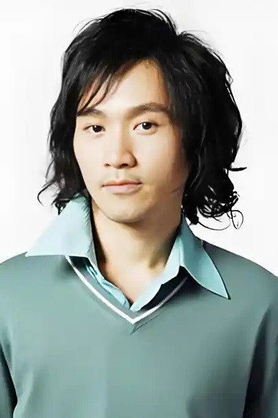 Yi Jet Qi as Radio in Ice Kacang Puppy Love