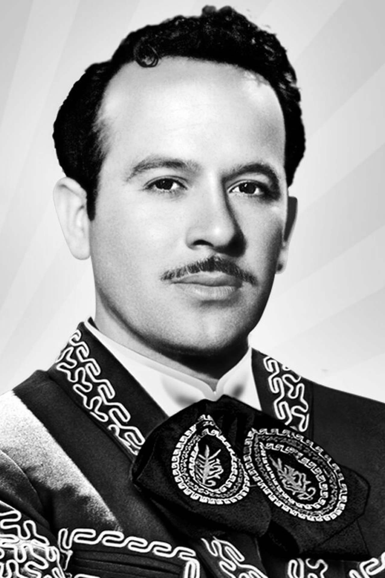 Pedro Infante as Pablo Galván in La Vida No Vale Nada