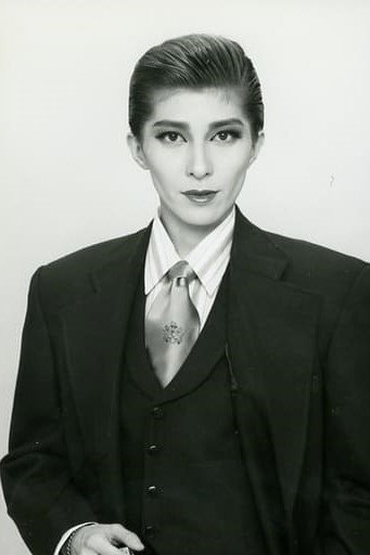 安寿ミラ as Jerry in A Single Rose