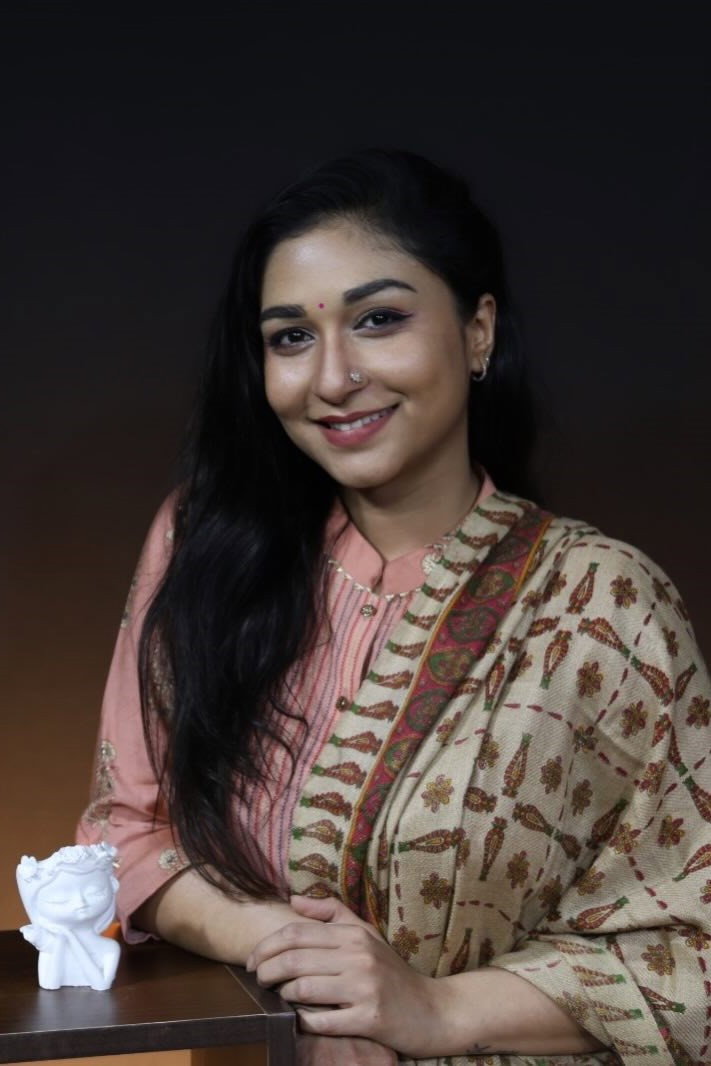 Naziba Basher as Maria in Money Honey