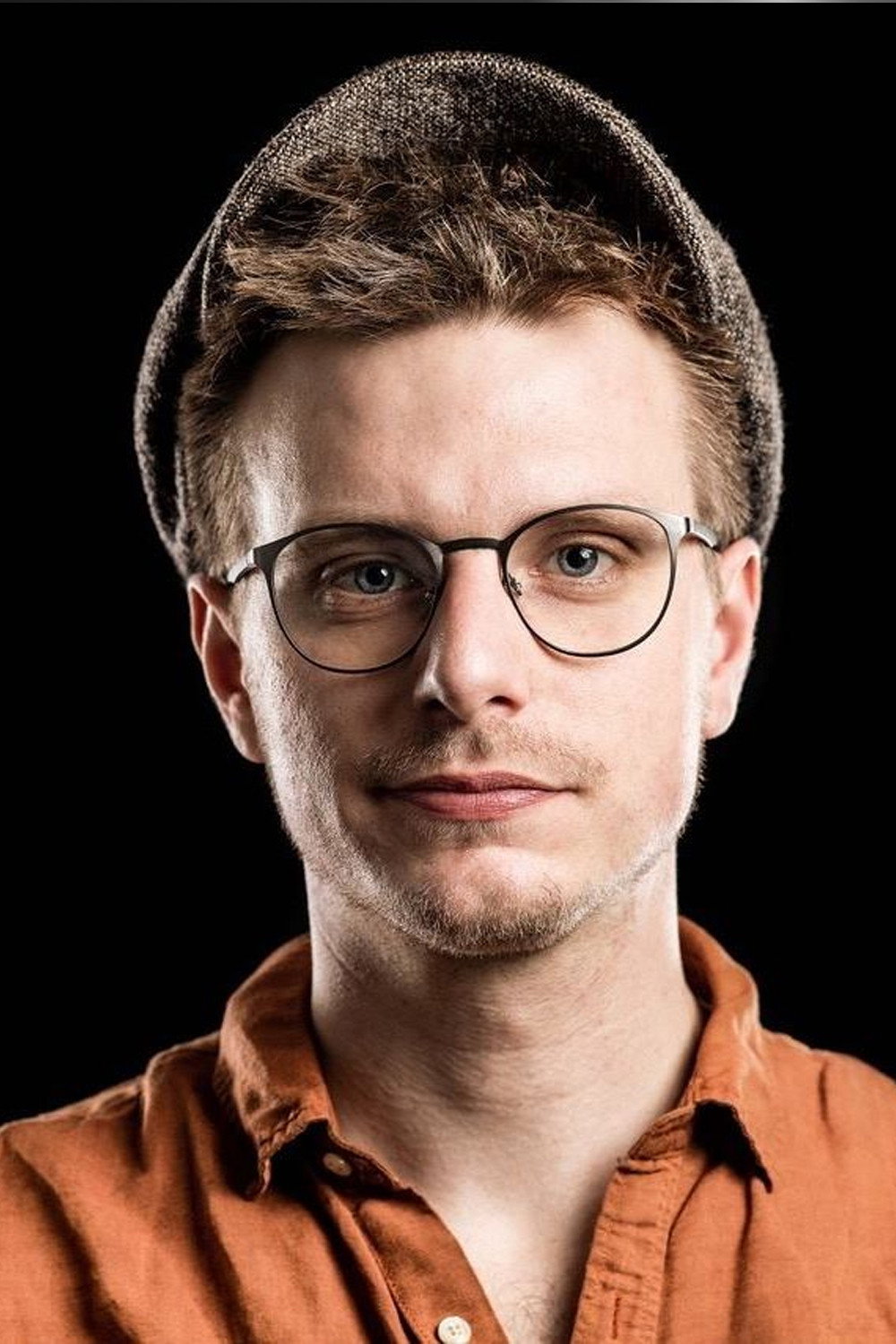 Moritz Neumeier as Himself in Moritz Neumeier: Am Ende is eh egal